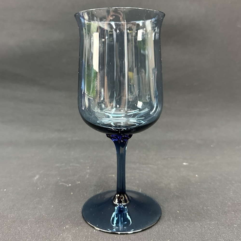 Lenox 'Blue Mist' 7 1/8" Crystal Water‎ Goblet, Set of 6 - Picture 7 of 14